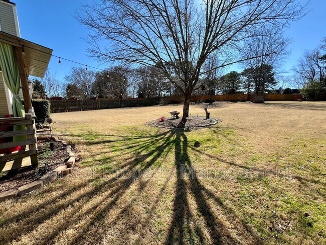 Building Photo - 3 Blanton Ln