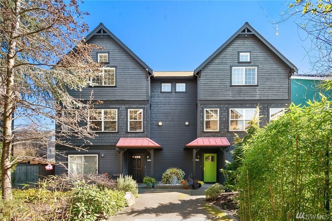 Primary Photo - 920 17th Ave