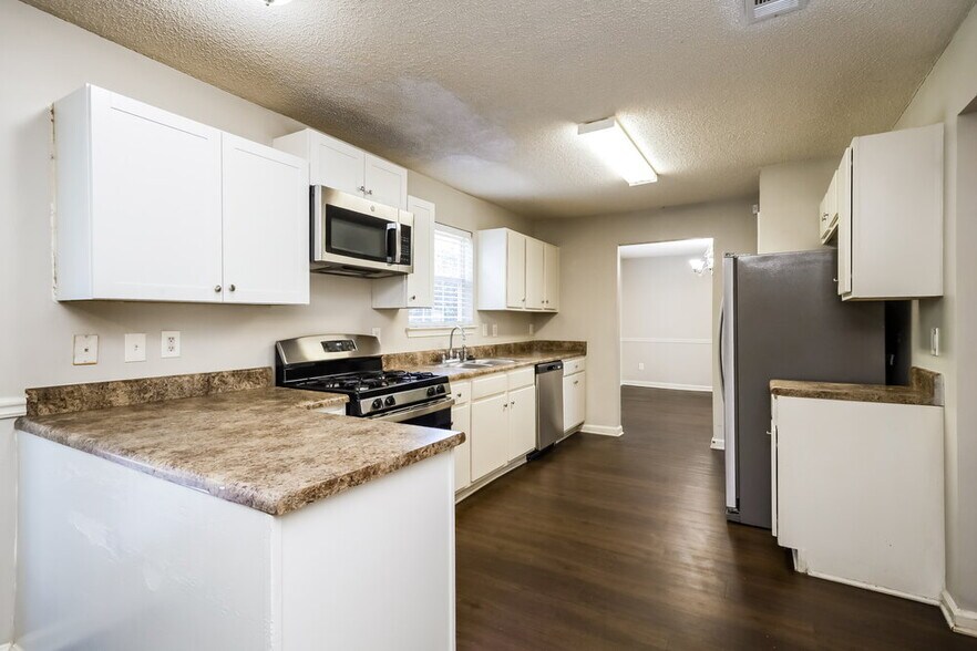 Building Photo - 1043 Field View Dr