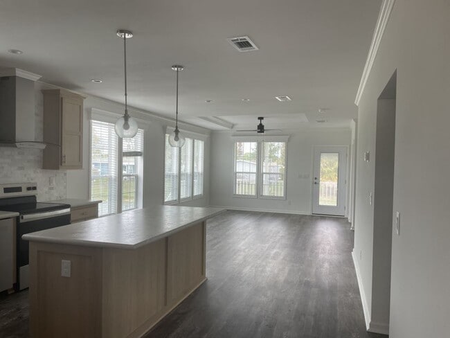 Building Photo - 765 Arbor Estates Way