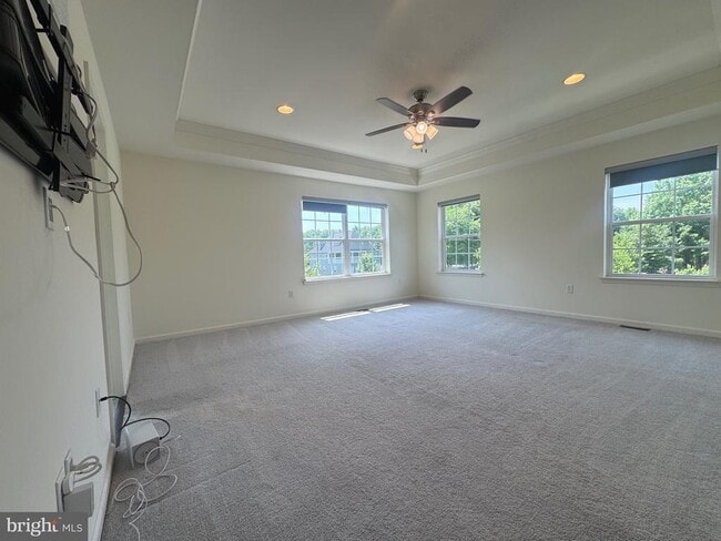 Building Photo - 148 Grissom Dr