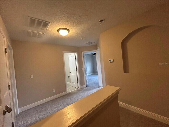 Building Photo - 10782 Sunset Ridge Ln