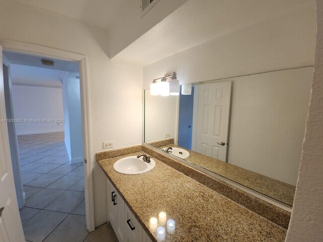 Building Photo - 8475 SW 94th St