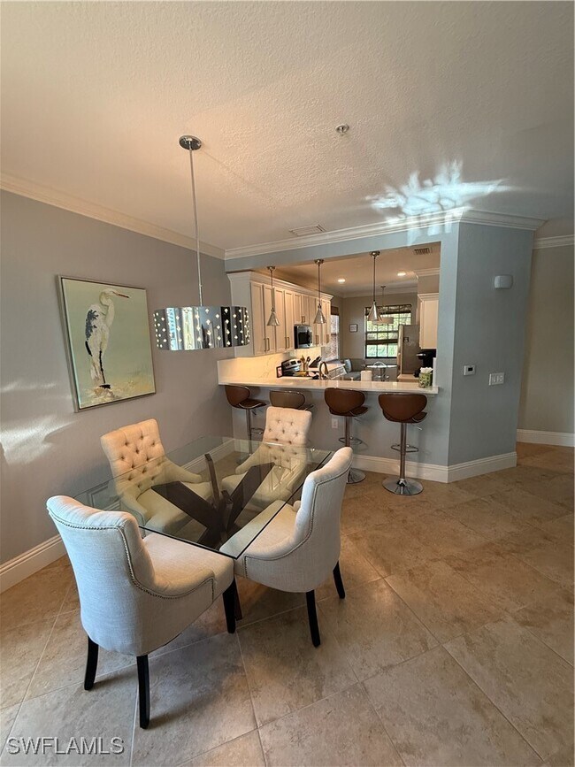 Building Photo - 9719 Acqua Ct