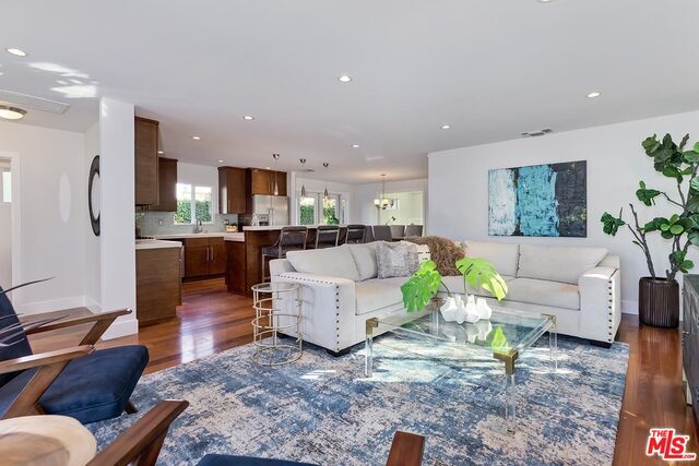 Building Photo - 1610 S Hayworth Ave