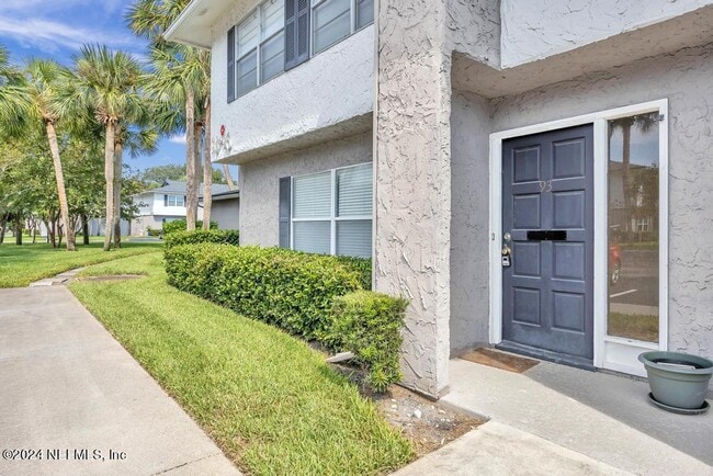 Building Photo - 695-A1A A1A N