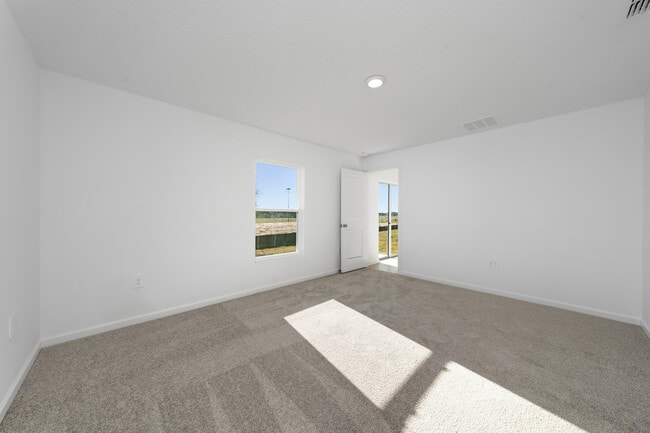 Building Photo - 3146 Totem Rd