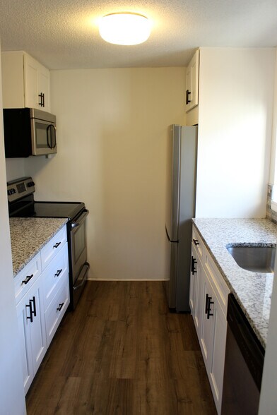 Kitchen - 42 N Main St