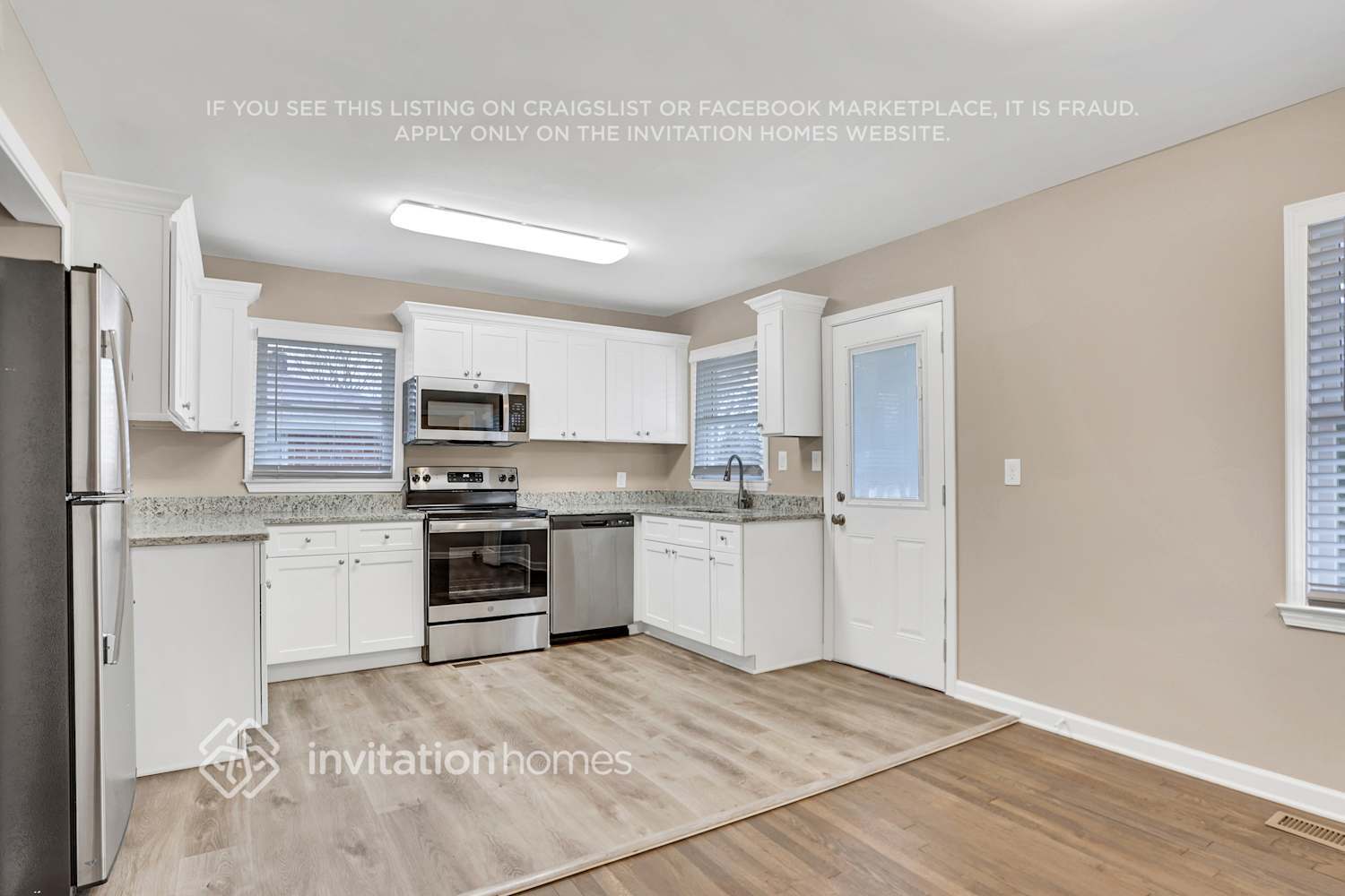 Building Photo - 4802 Glenwood Rd