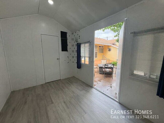 Building Photo - 19022 Sylvan St