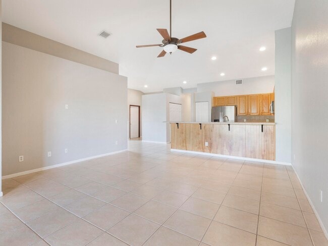 Building Photo - 219 Coral Trace Ln