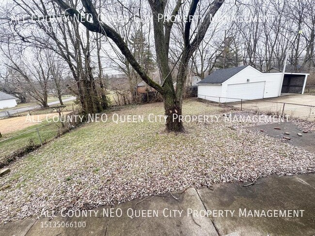 Building Photo - Charming 3-Bedroom Home with Detached Garage