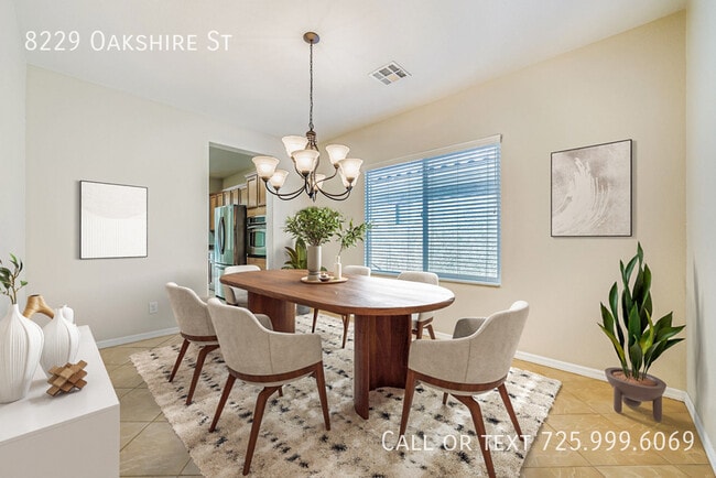 Building Photo - 8229 Oakshire St
