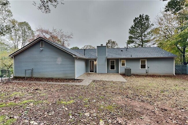 Building Photo - 1102 Canterbury Ln