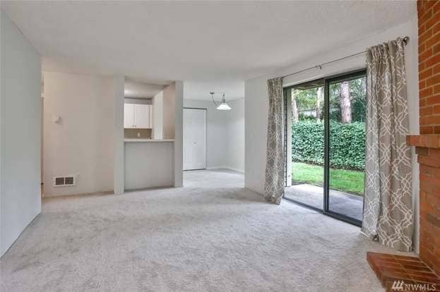 Building Photo - Remodeled ground floor 2 bed!