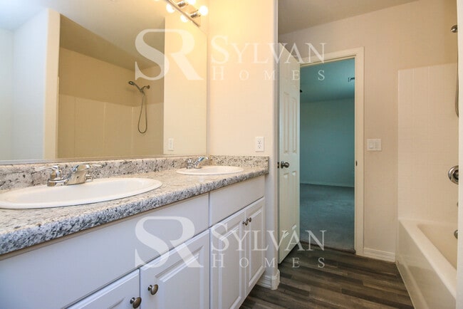 Building Photo - Coming HOME never felt so good!