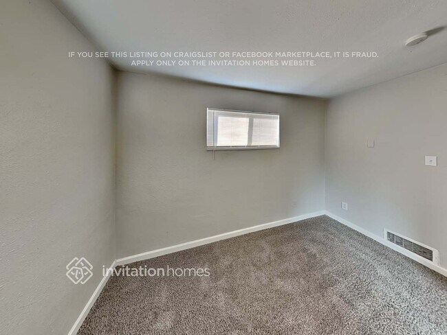 Building Photo - 772 Victor St