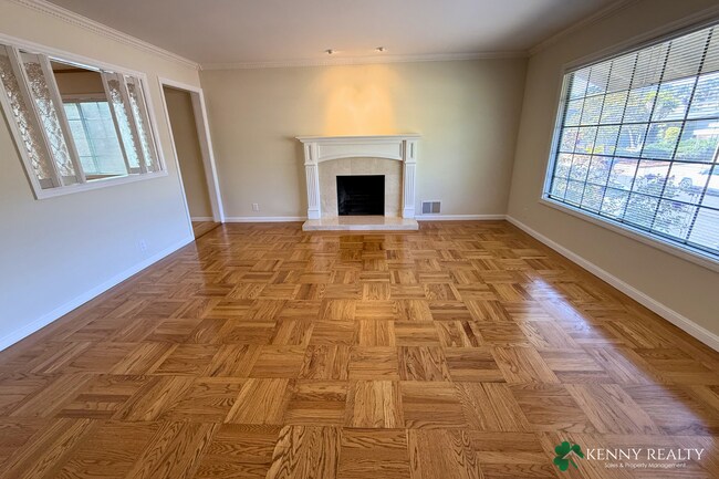 Building Photo - Beautifully Remodeled 4-Bedroom Home with Bonus Family Room & Large Private Yard in South San Fra...