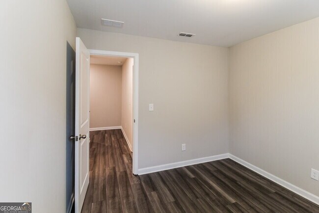 Building Photo - 1071 Feldman Chase