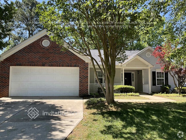 Building Photo - 500 Woodchase Green Dr