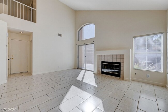 Building Photo - 267 Bluefield Ln