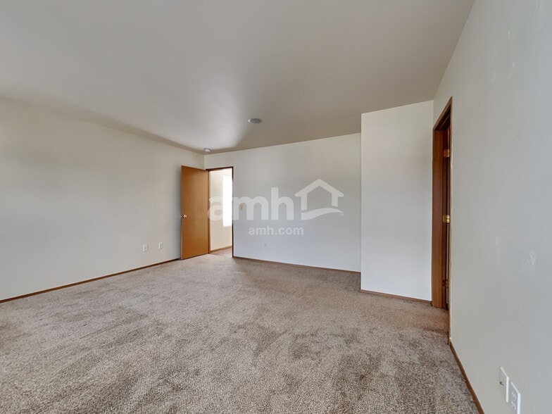 Building Photo - 20313 46th Ave Ct E