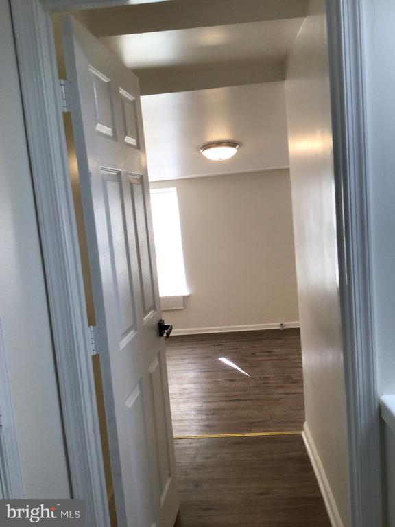 Building Photo - 1715 W Lexington St