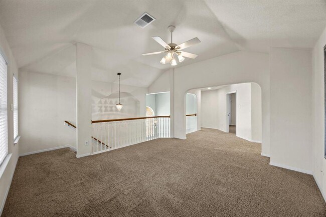 Building Photo - 1607 Juniper Ridge Loop