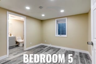 Building Photo - 15054 E Dartmouth Ave