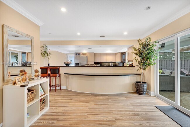 Building Photo - 1610 W Sandpiper Cir