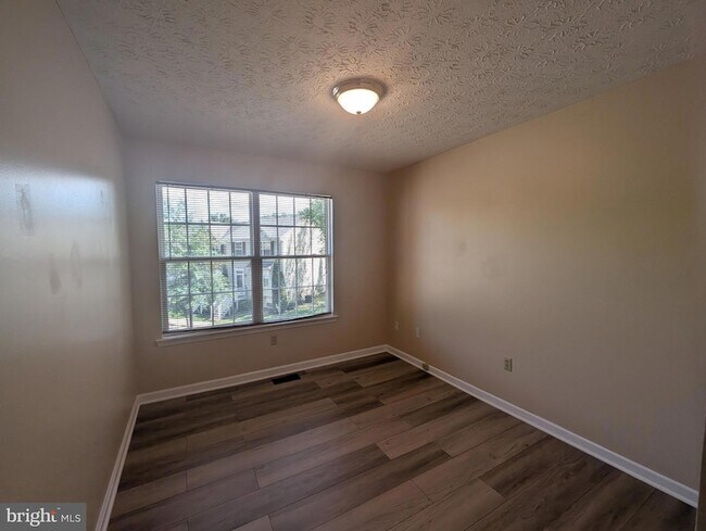 Building Photo - 629 Tripp Creek Ct