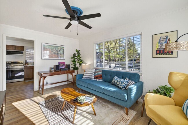 Building Photo - Welcome to Reno Nevada’s Biggest Little BnB !!