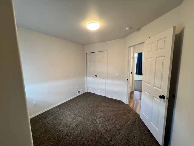 Building Photo - Fresh Paint and Flooring! Great Value and ...
