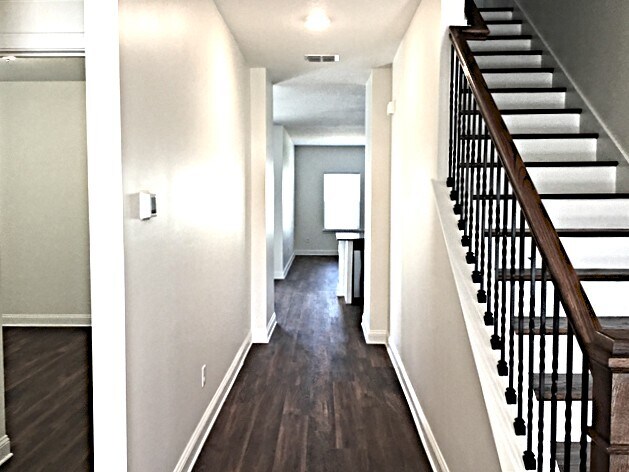 Building Photo - 34 Tristan Ct