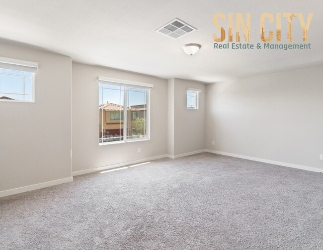 Building Photo - 1066 Strigose Ave