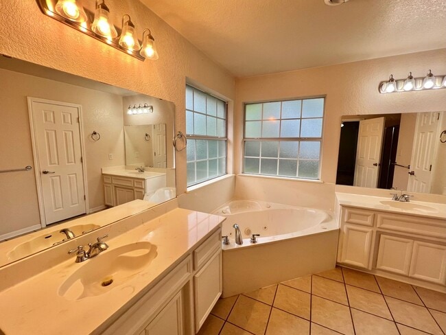 Building Photo - AVAILABLE NOW; APPLY AT OUR WEBSITE TODAY!!