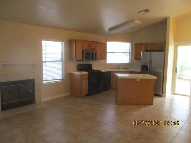 Building Photo - 8216 Grassy Point Cir