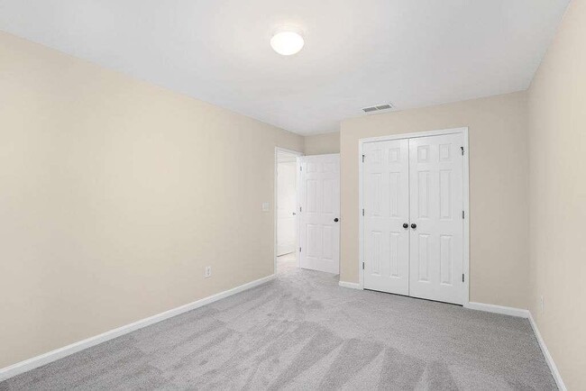 Building Photo - 2757 Keystone Ave