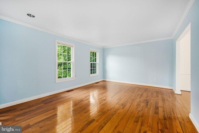 Building Photo - 11821 Sinclair Ln