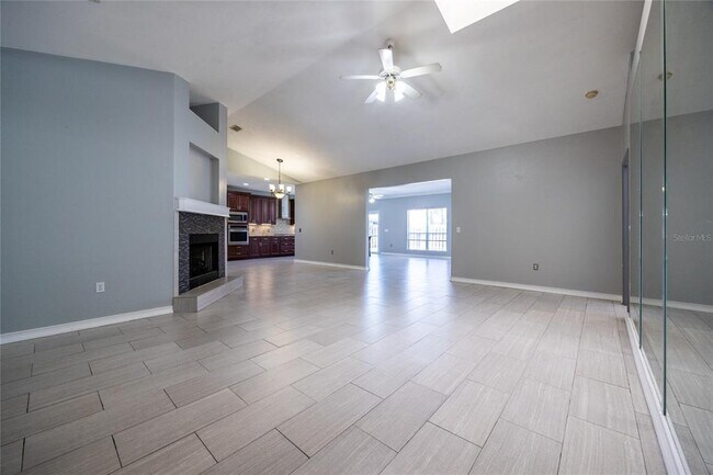 Building Photo - 4345 NW 35th St