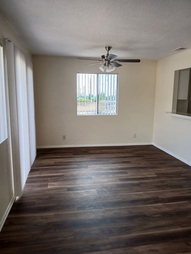 Floorplan - 420 7th Street