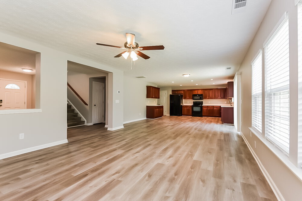 Building Photo - 495 Branch Valley Dr