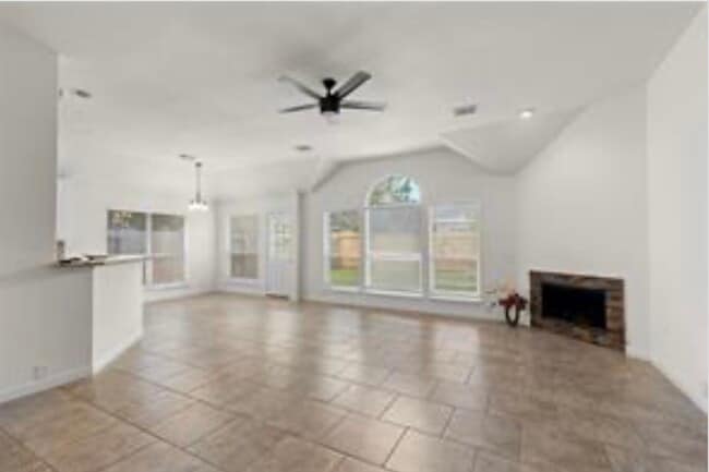 Building Photo - 6322 Bear Canyon Ct
