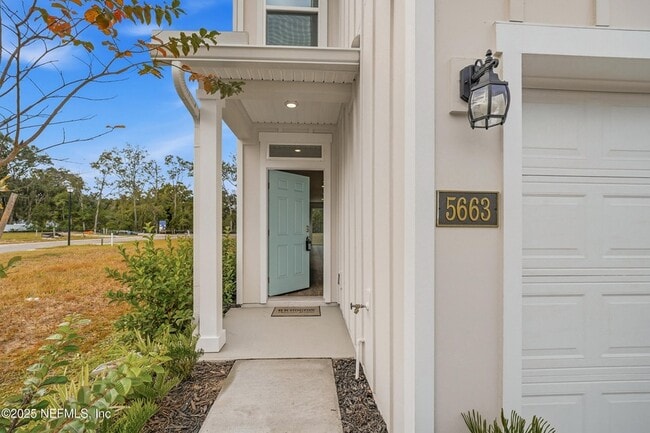 Building Photo - 5663 Coppers Edge Ln