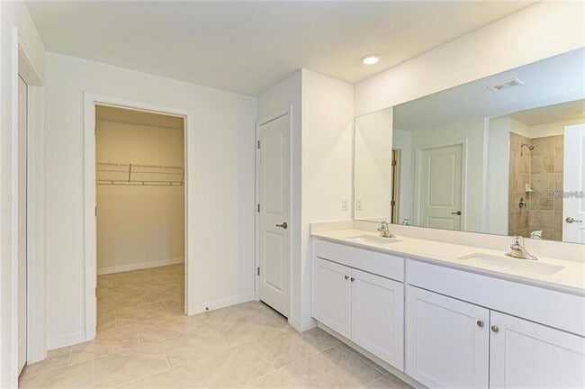 Building Photo - 1207 Sheehan Blvd