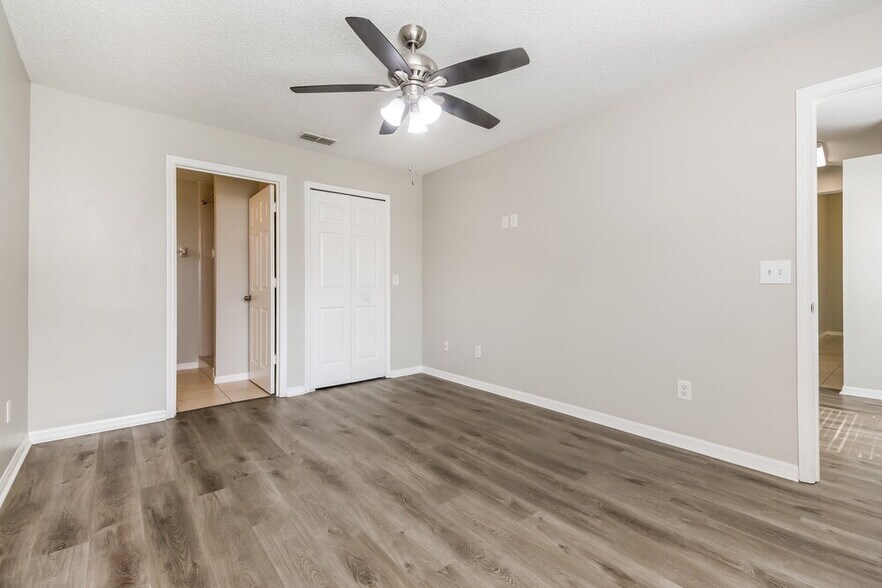Building Photo - 3832 Peace Pipe Dr