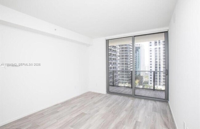 Building Photo - 801 S Miami Ave