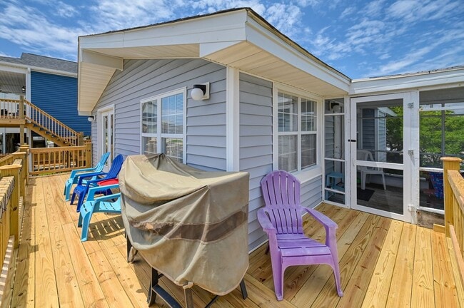 Building Photo - FURNISHED OFF-SEASON RENTAL AVAILABLE STAR...