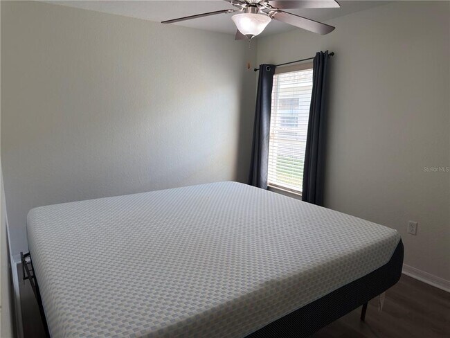 Building Photo - 11340 Southwind Lake Dr