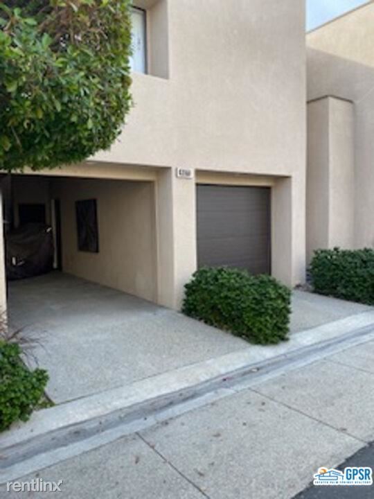 Building Photo - 3 br, 3 bath Condo - 827 Village Square S
